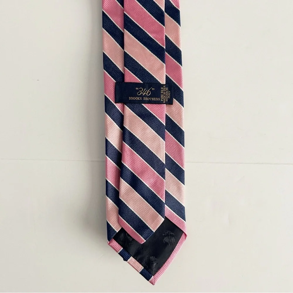 Brooks Brothers Pink and Blue Diagonal Silk Striped Tie